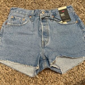 Levi shorts